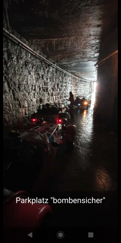 Auto parken in Keller